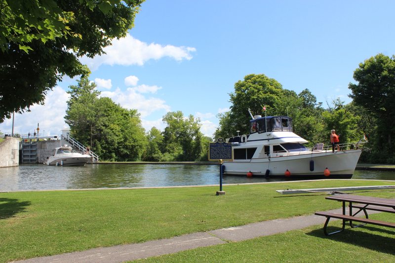 Illustration for article titled Take a trip down the Rideau Canal